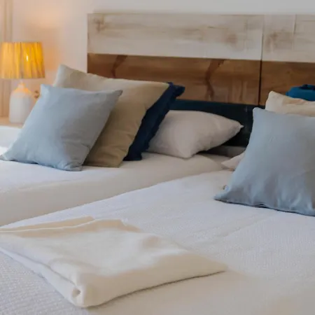 Elviria Relax Garden House