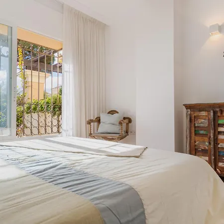 Elviria Relax Garden House Apartment