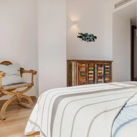 Elviria Relax Garden House