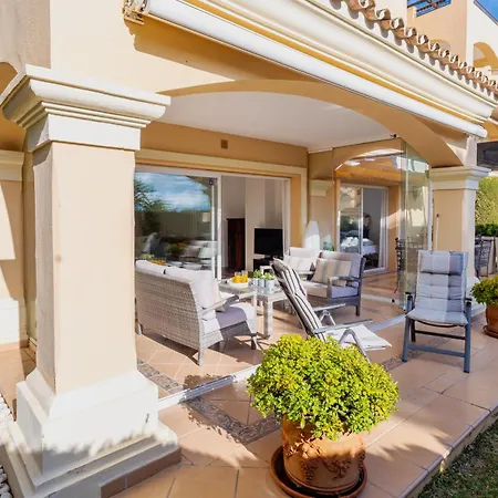 Elviria Relax Garden House Apartment Marbella