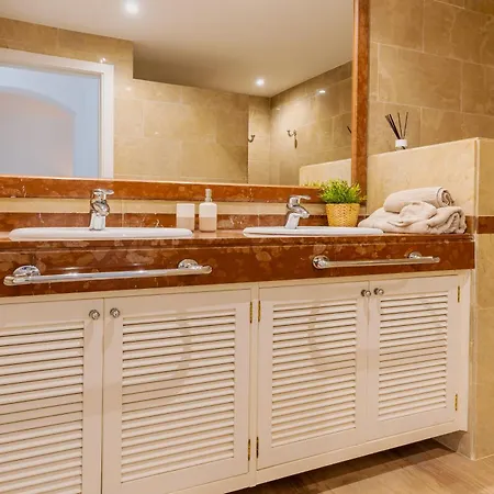 Elviria Relax Garden House Apartment *