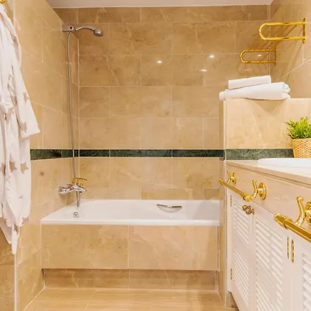 Elviria Relax Garden House Apartment